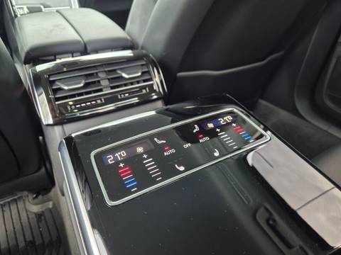2023 Audi A8 — sličica 24