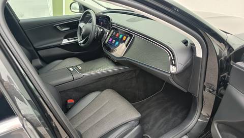 2025 Mercedes-Benz E-klasa Avantgarde — sličica 12