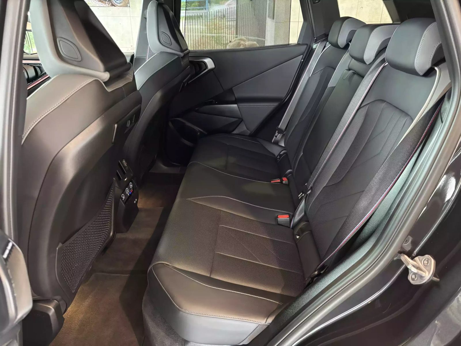 2025 BMW X3 — fotografija 24