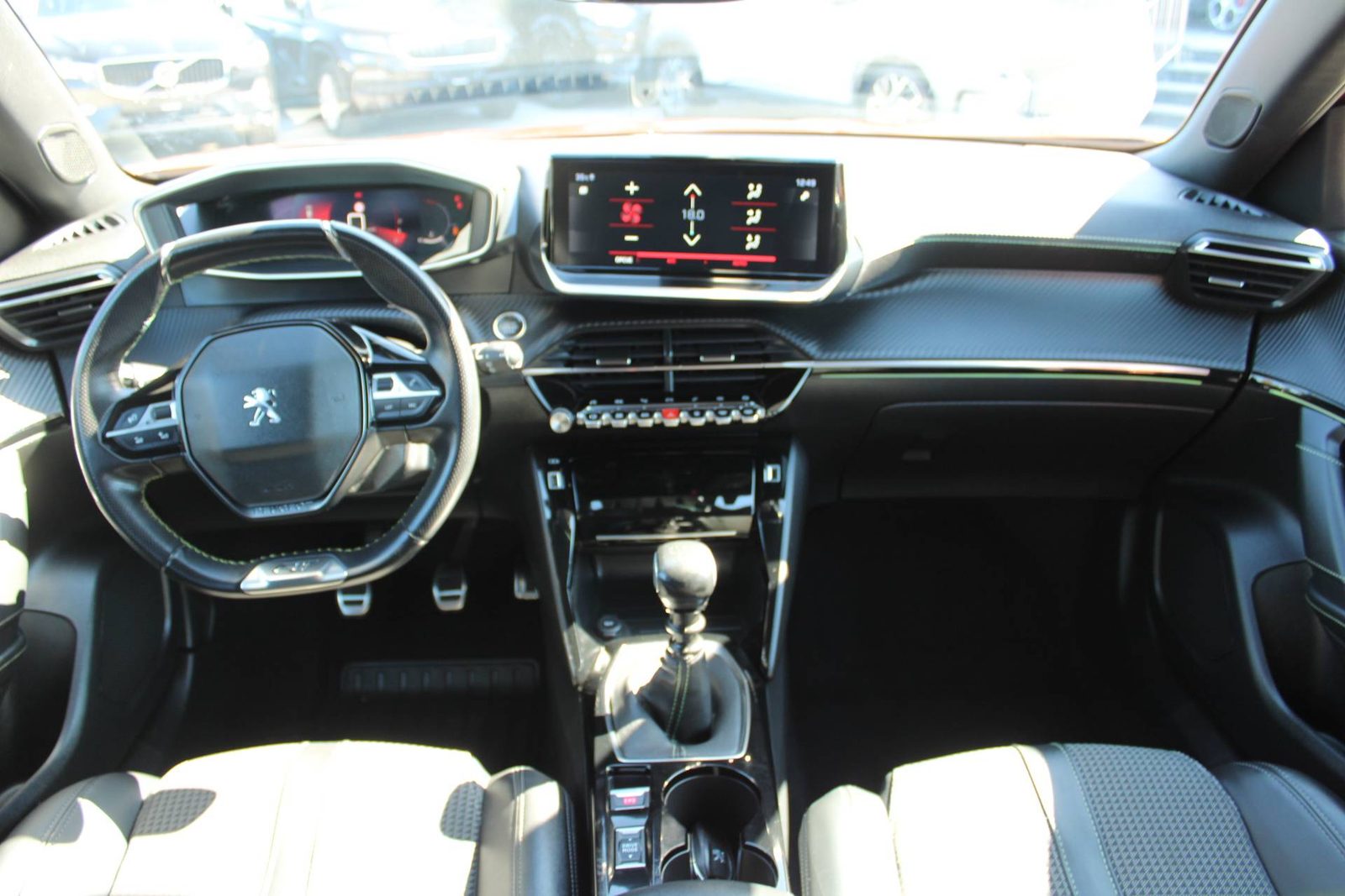 2022 Peugeot 2008 — fotografija 13