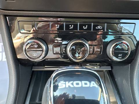 2022 Škoda Superb — sličica 27