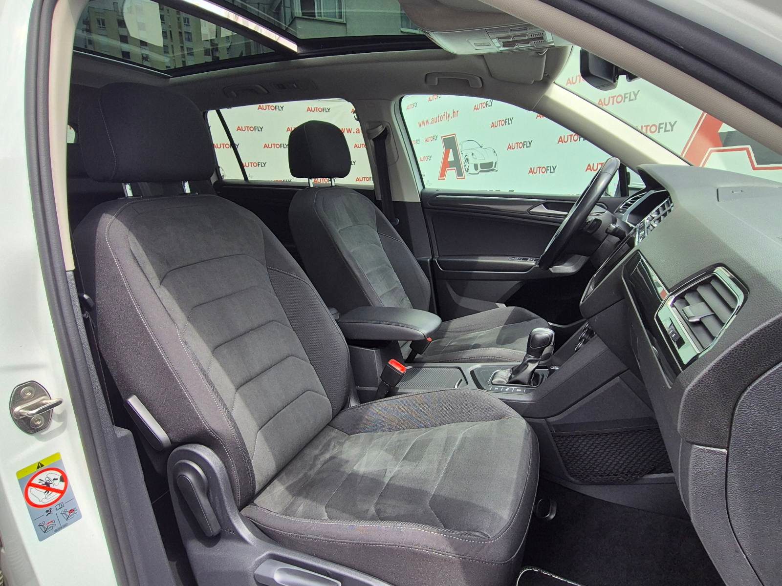 2019 Volkswagen Tiguan Highline — fotografija 18