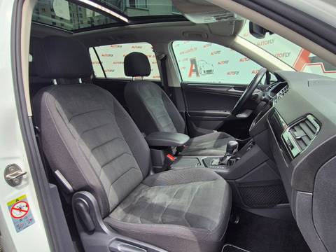 2019 Volkswagen Tiguan Highline — sličica 18