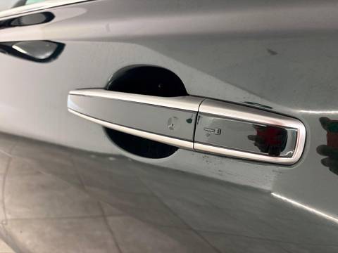 2022 Jaguar XF — sličica 26