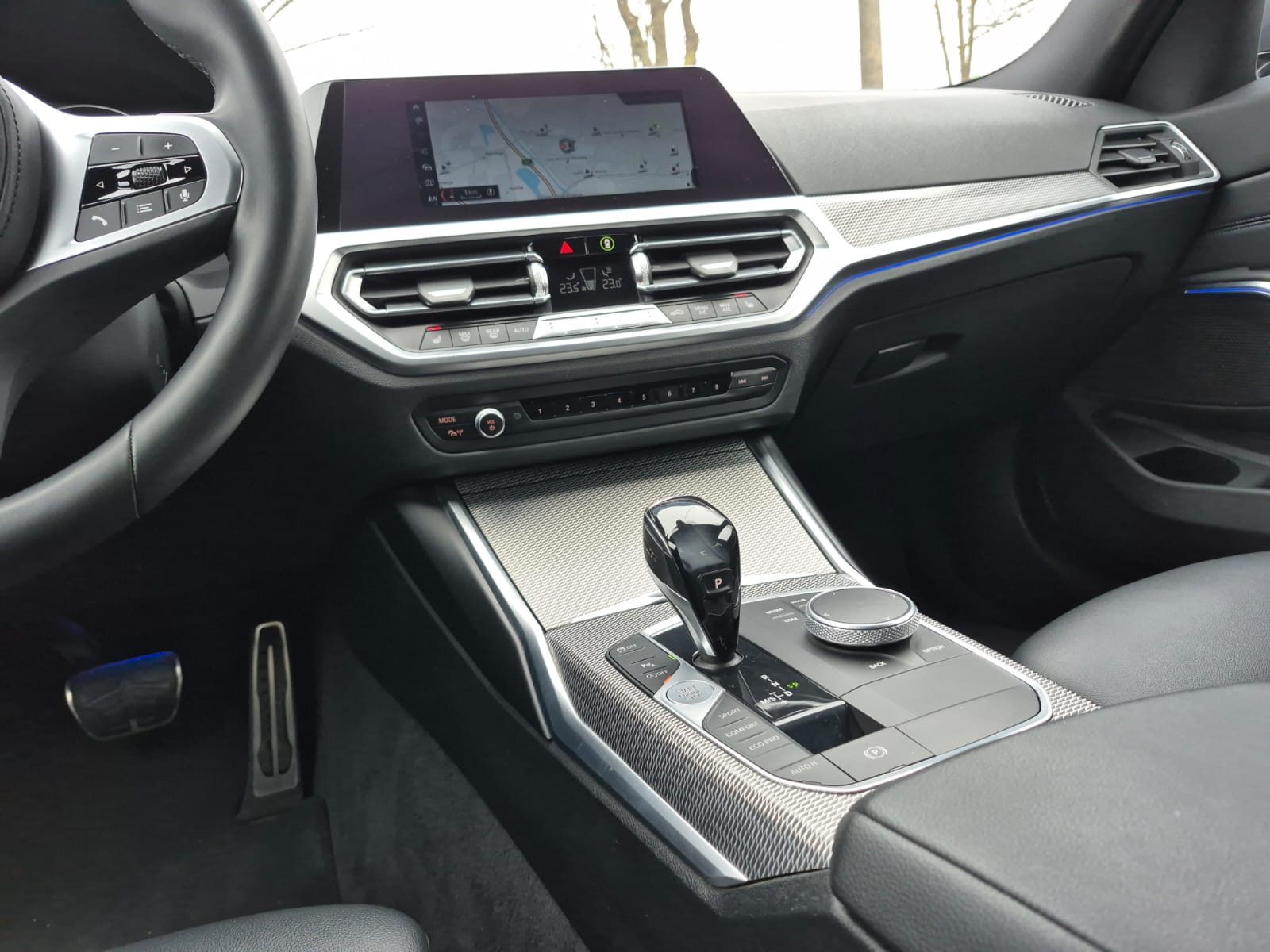 2019 BMW Serija 3 — fotografija 19