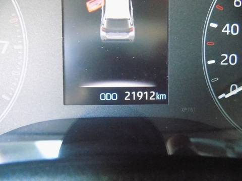 2022 Toyota Yaris — sličica 18