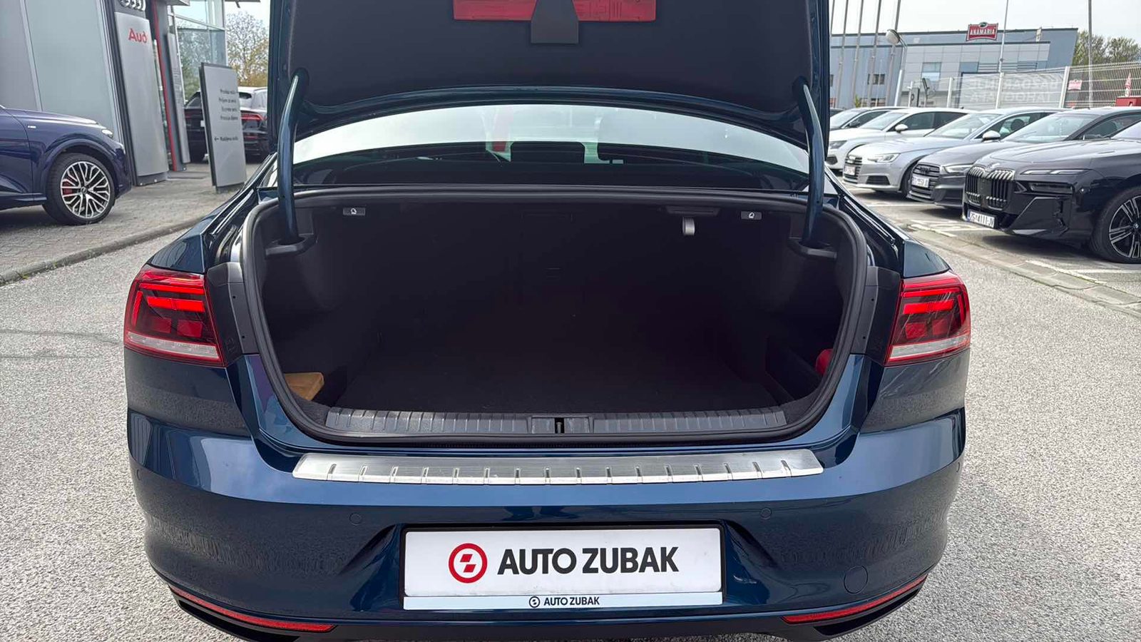 2022 Volkswagen Passat — fotografija 12