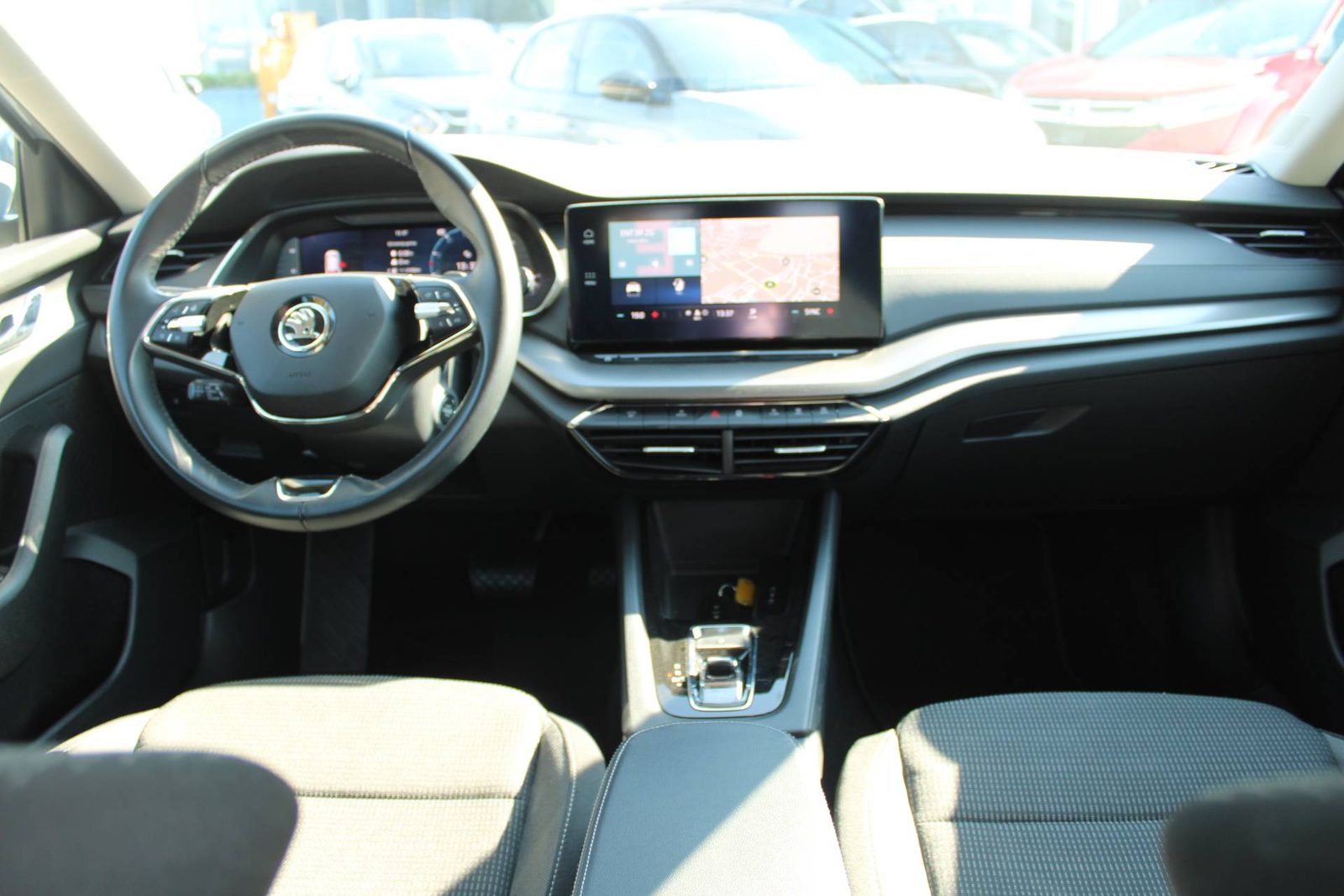 2023 Škoda Octavia Combi — fotografija 13