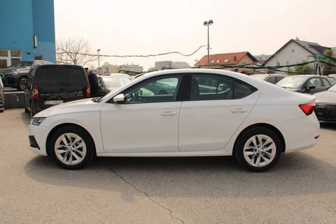 2023 Škoda Octavia — sličica 7