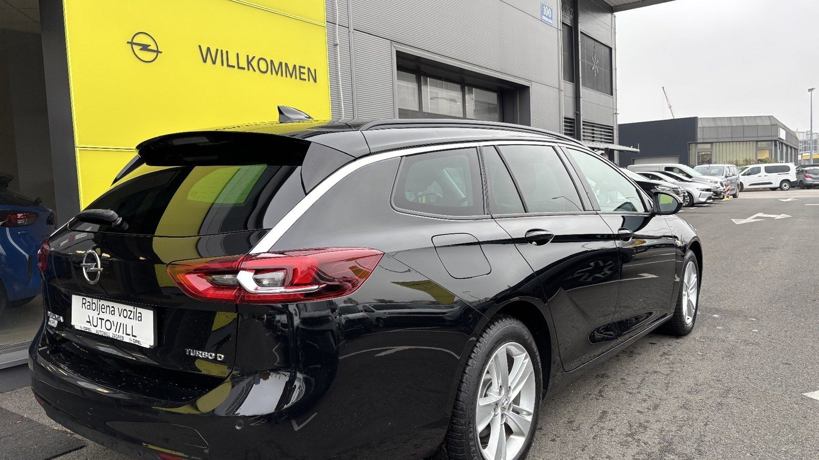 2018 Opel Insignia Sports Tourer — fotografija 8