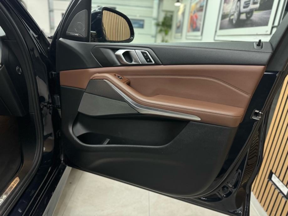 2019 BMW X5 — fotografija 18