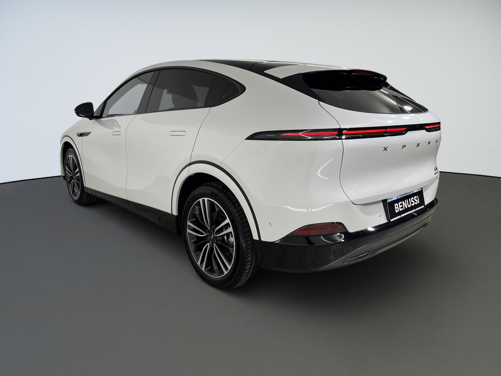2025 XPENG G6 — fotografija 8