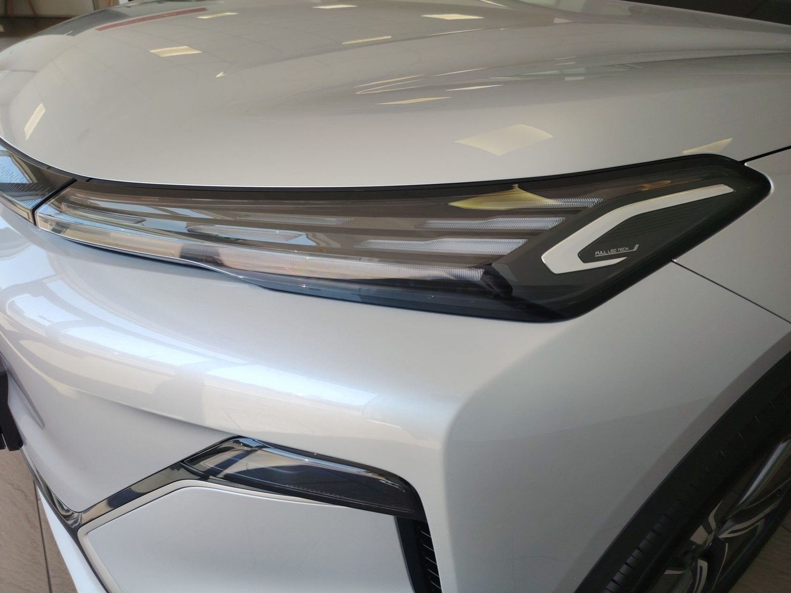 2026 Geely Starray EM-i — fotografija 8