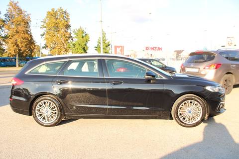 2020 Ford Mondeo karavan — sličica 4