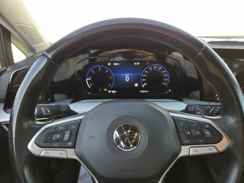 2020 Volkswagen Golf — sličica 11