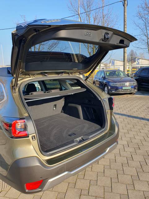 2023 Subaru Outback — sličica 23
