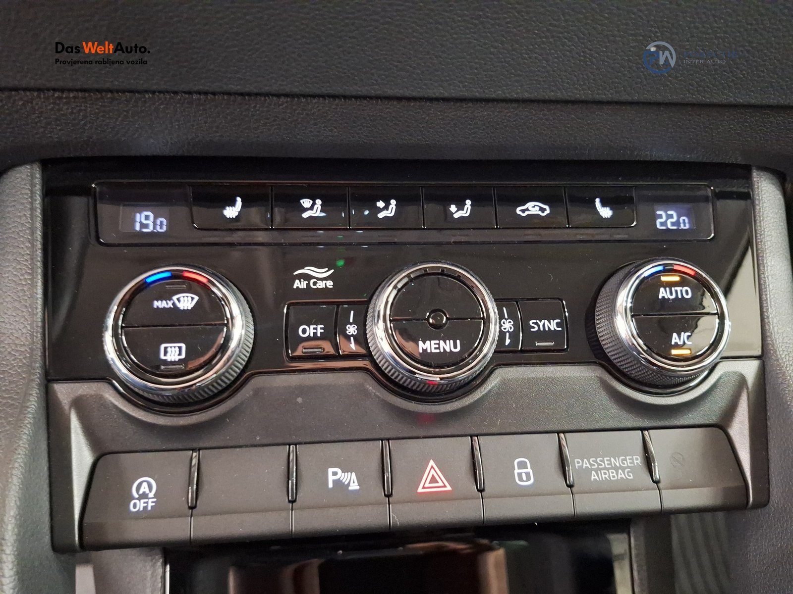 2025 Škoda Karoq — fotografija 16