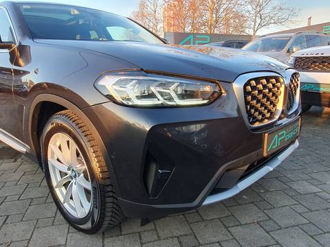 2022 BMW X4 — sličica 8