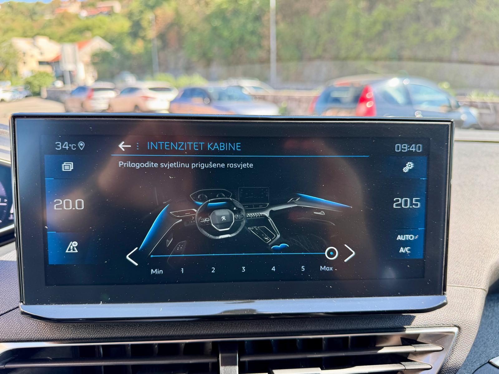 2022 Peugeot 5008 — fotografija 26