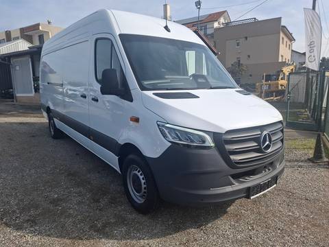 2025 Mercedes-Benz Sprinter — sličica 3