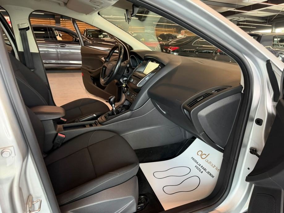 2018 Ford Focus — fotografija 21