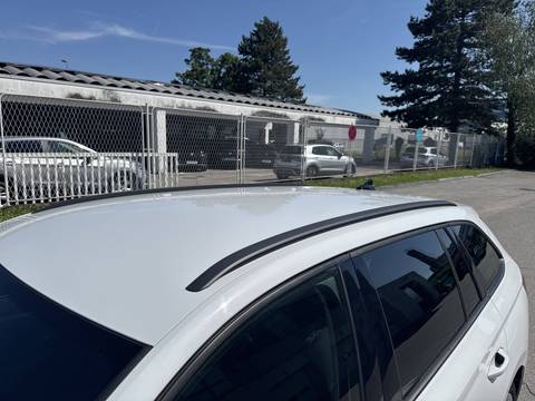 2021 Škoda Octavia Combi — sličica 18