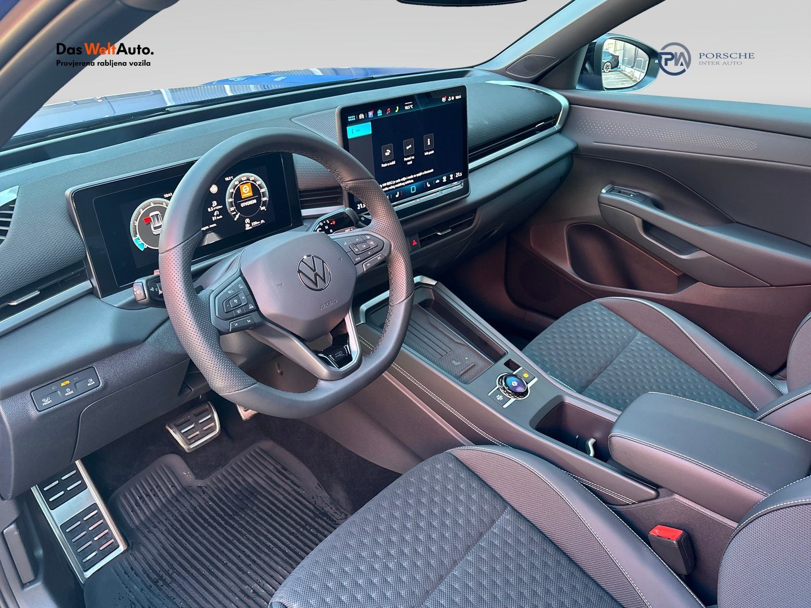 2026 Volkswagen T-Roc R-Line — fotografija 9