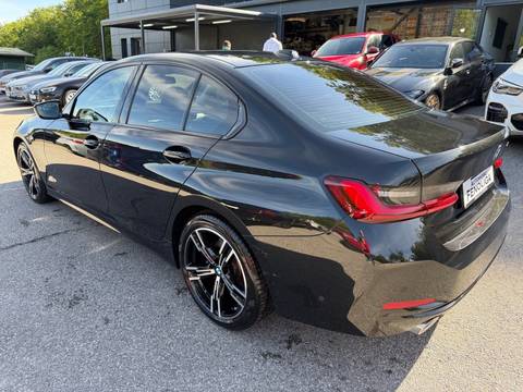2022 BMW Serija 3 — sličica 4