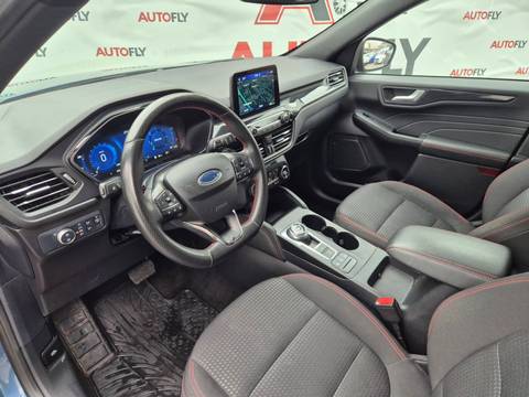 2022 Ford Kuga ST-Line — sličica 16