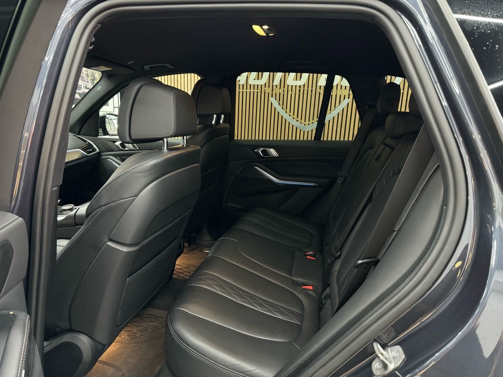 2021 BMW X5 — fotografija 15