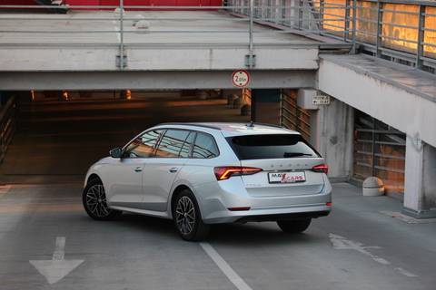 2023 Škoda Octavia — sličica 5