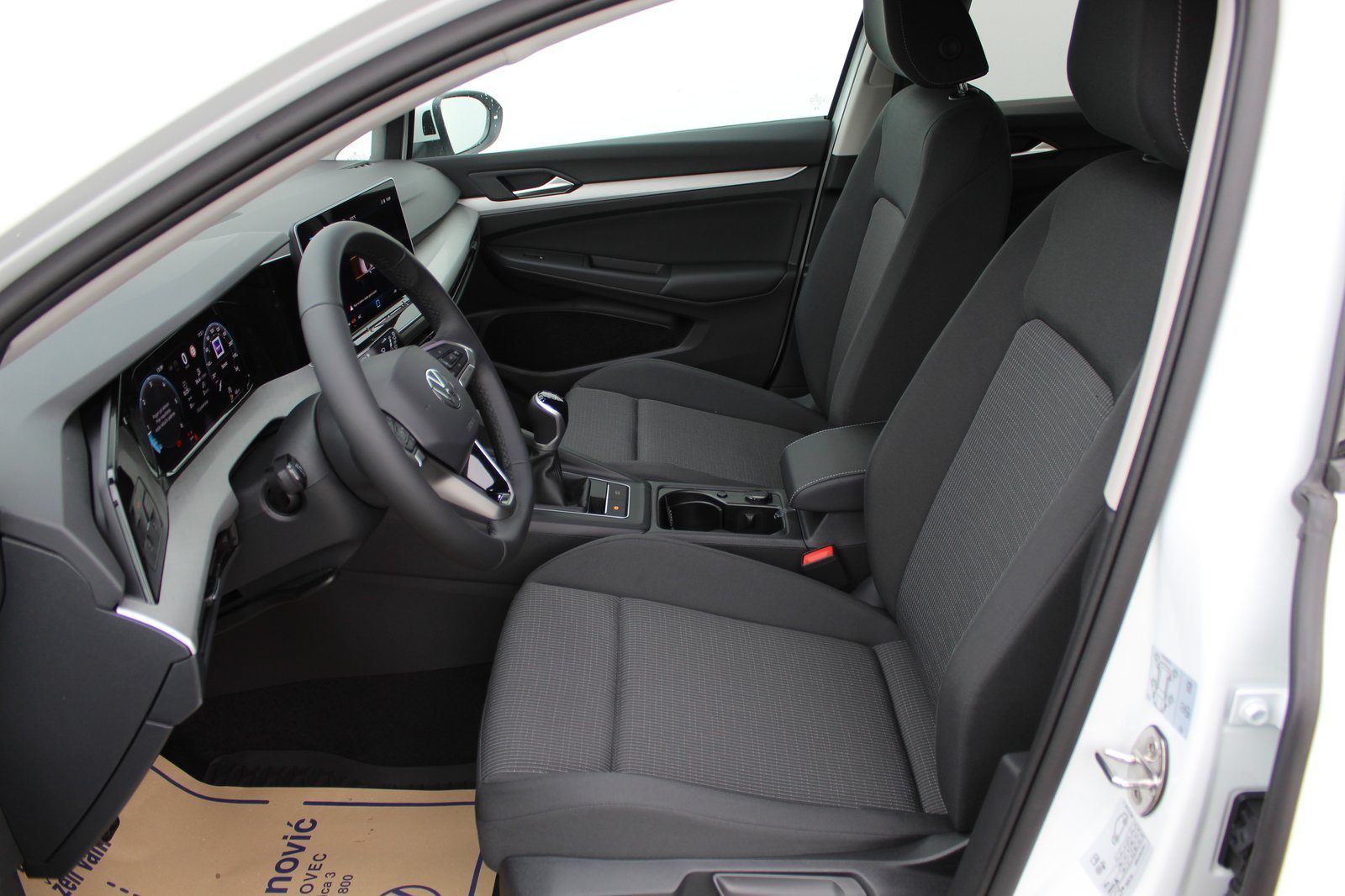 2026 Volkswagen Golf — fotografija 7