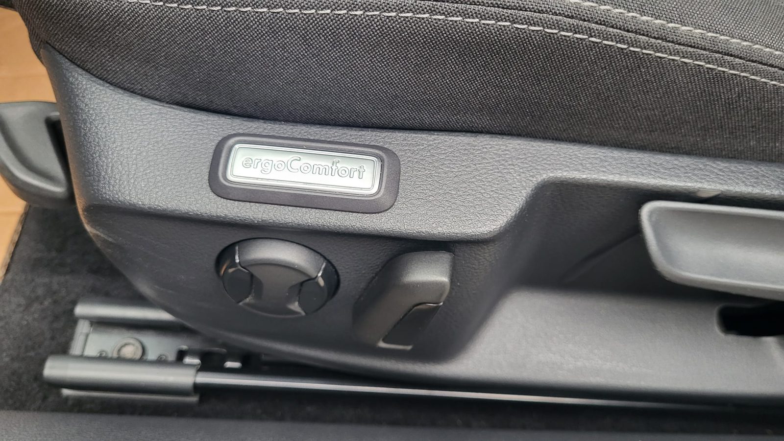 2021 Volkswagen Passat — fotografija 26