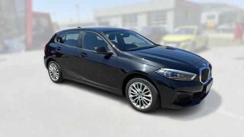 2023 BMW Serija 1 — sličica 3