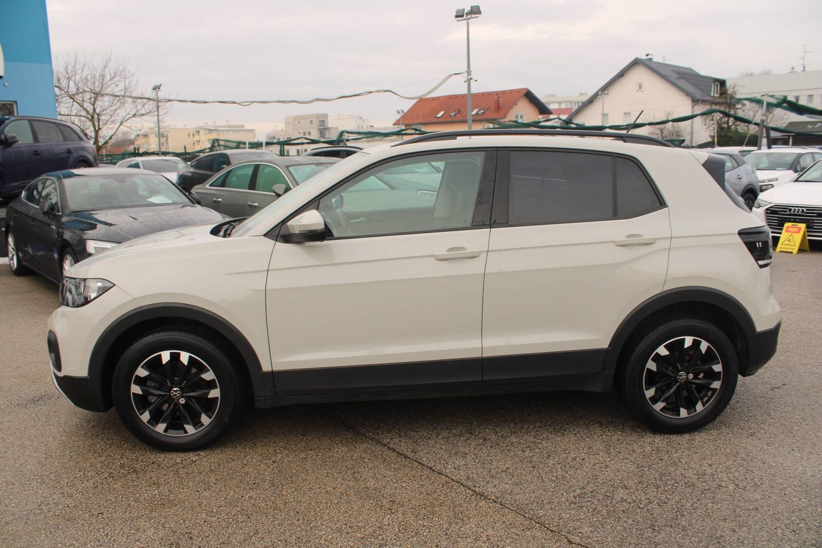 2022 Volkswagen T-Cross — fotografija 8