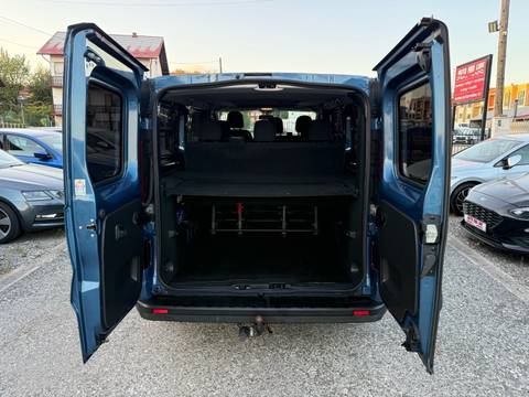 2015 Opel Vivaro — sličica 23