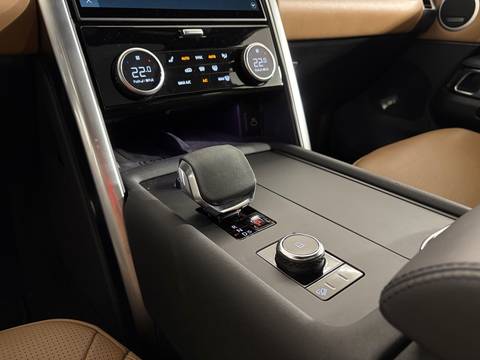 2024 Land Rover Discovery — sličica 29