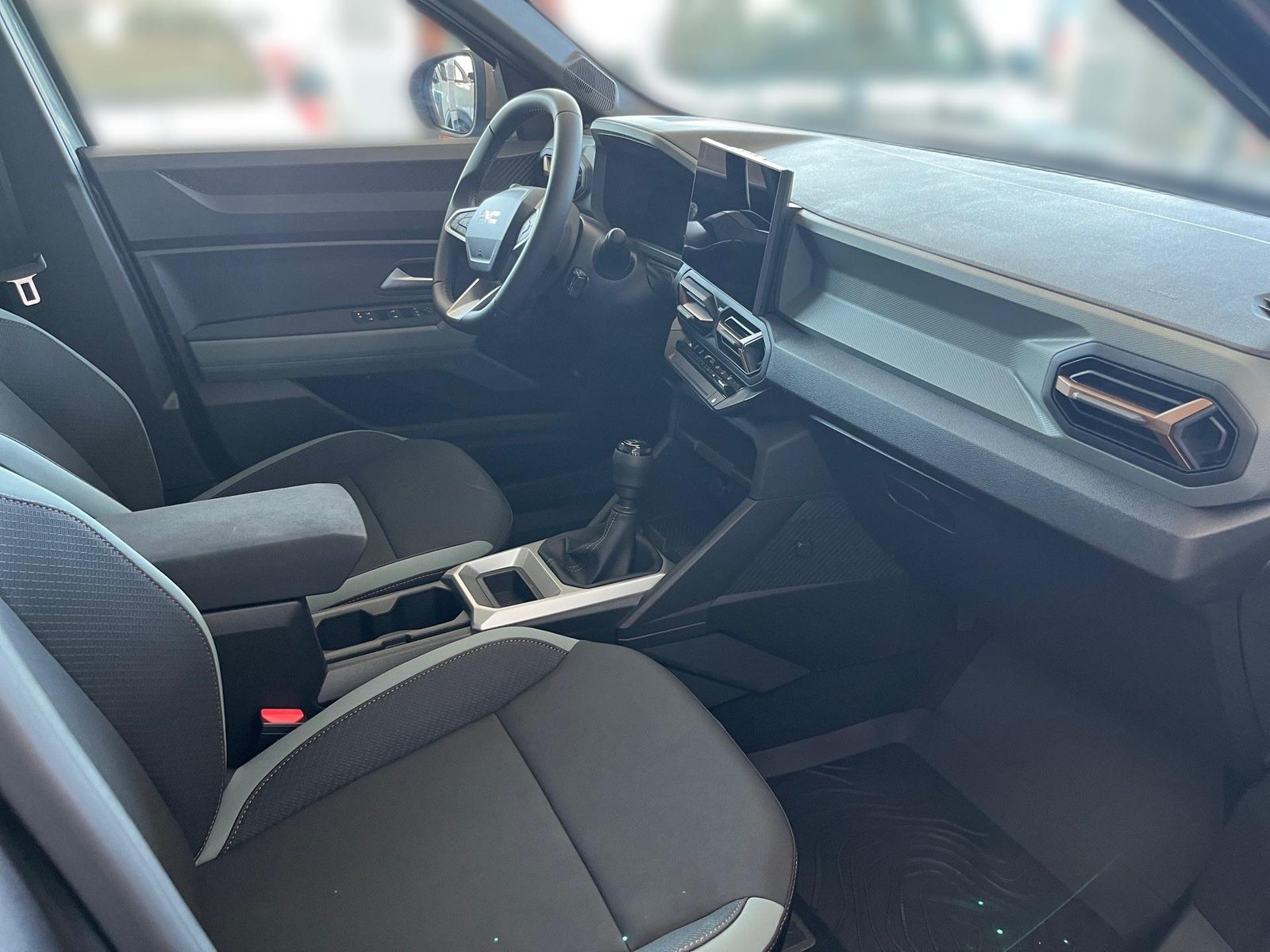 2026 Dacia Bigster — fotografija 12