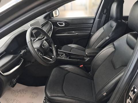 2022 Jeep Compass — sličica 13