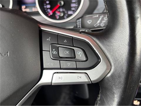 2021 Volkswagen Tiguan — sličica 15