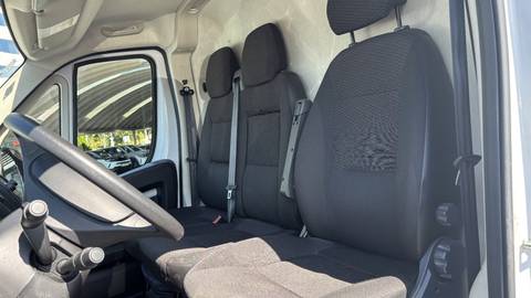 2023 Opel Movano — sličica 11