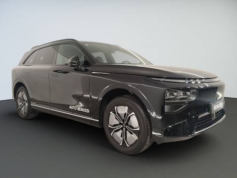 2025 XPENG G9 — sličica 4