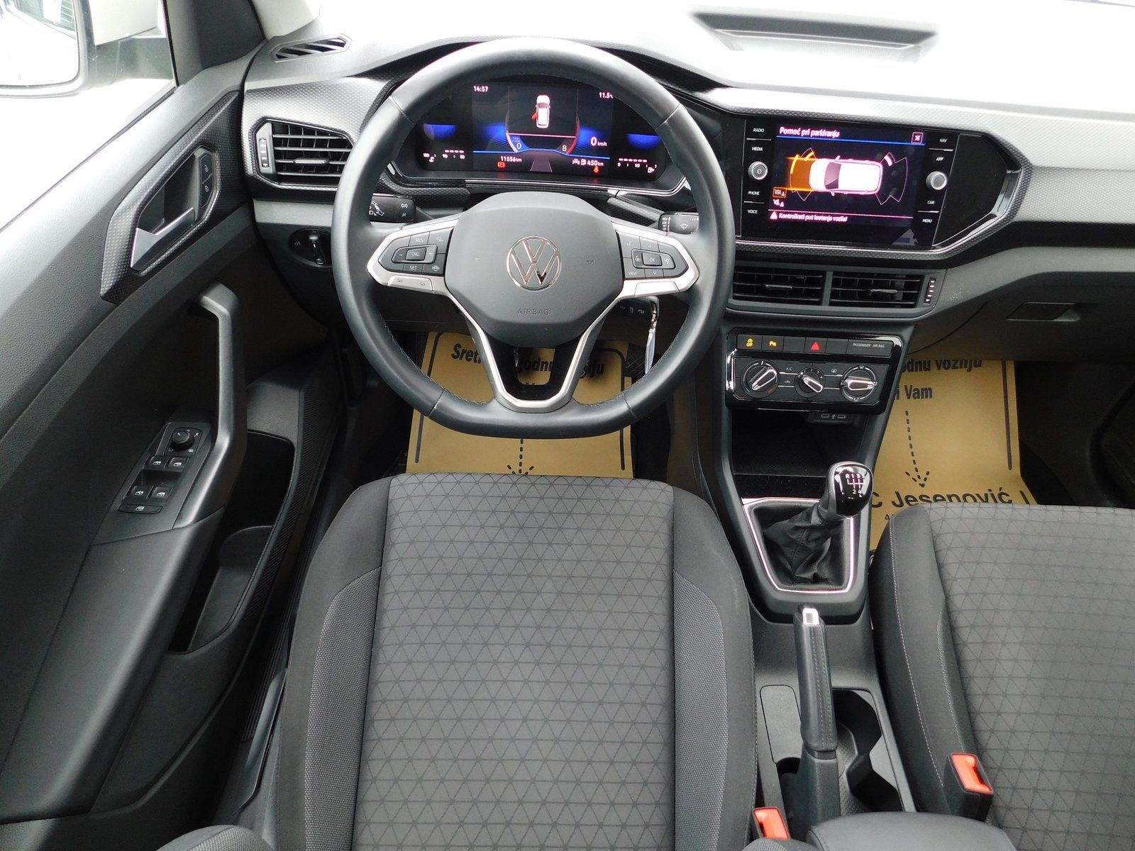 2023 Volkswagen T-Cross — fotografija 9