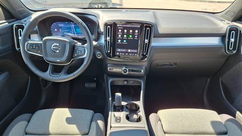 2026 Volvo XC40 — sličica 9