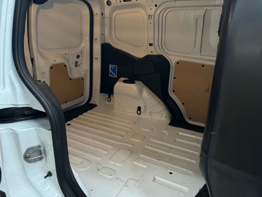 2023 Ford Transit — fotografija 13