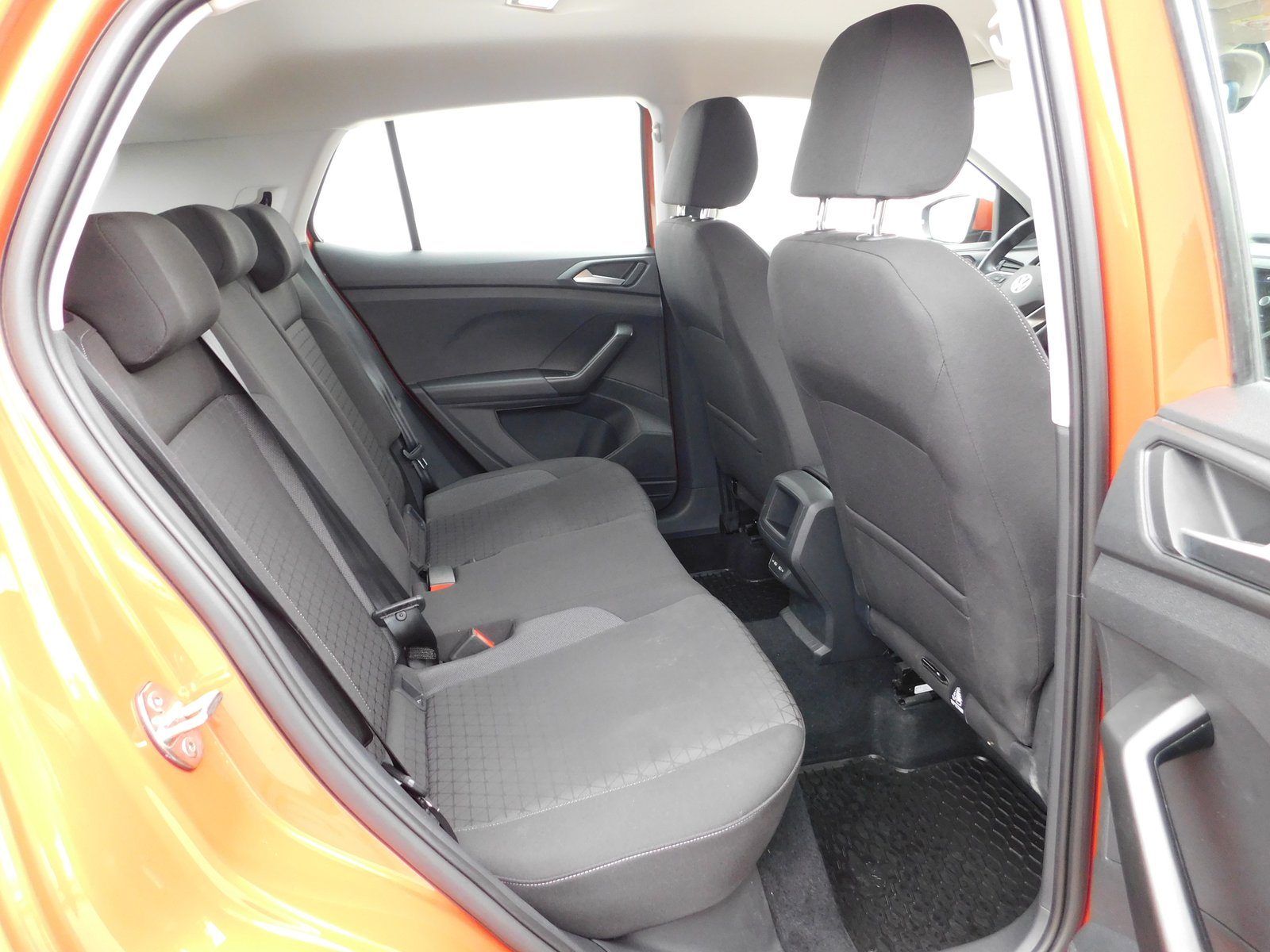 2022 Volkswagen T-Cross — fotografija 13