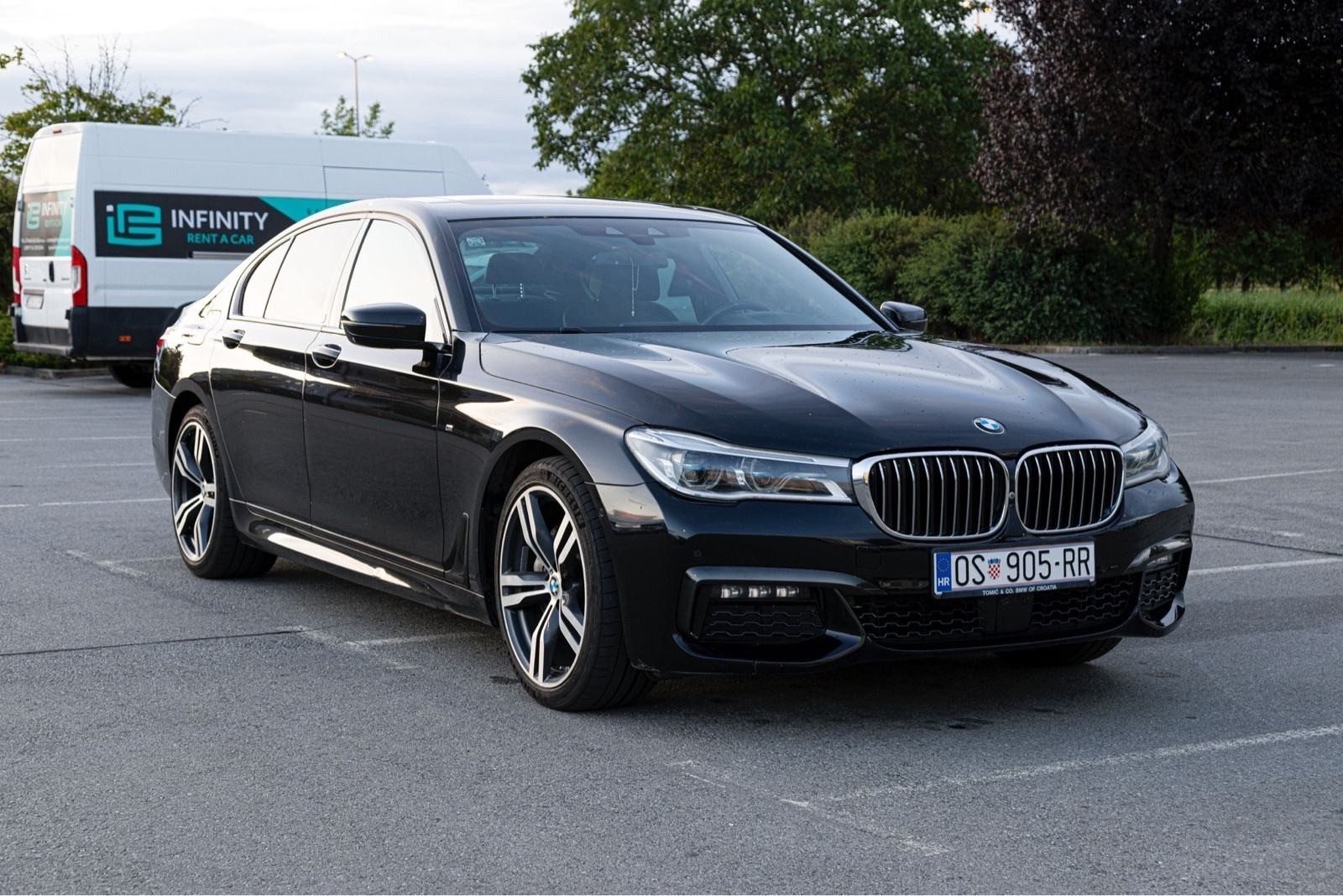 2016 BMW Serija 7 — fotografija 3