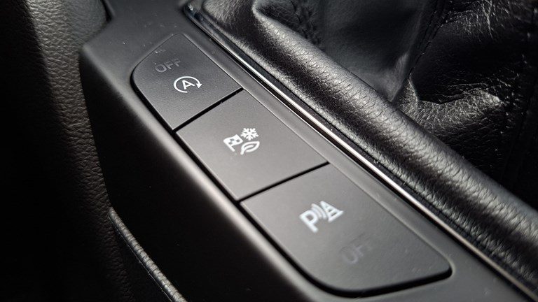 2022 Ford Focus — fotografija 16