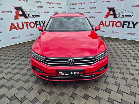 2023 Volkswagen Passat Variant — sličica 2