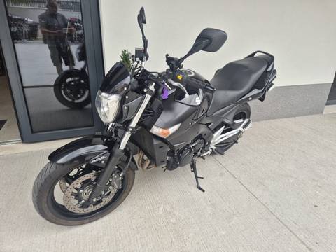 2010 Suzuki GSR600A — sličica 5